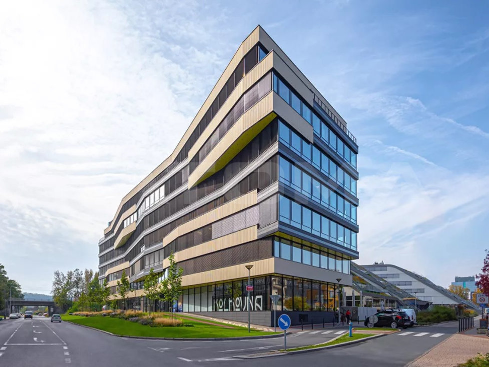 Pronájem obchodu 160 m², Praha
