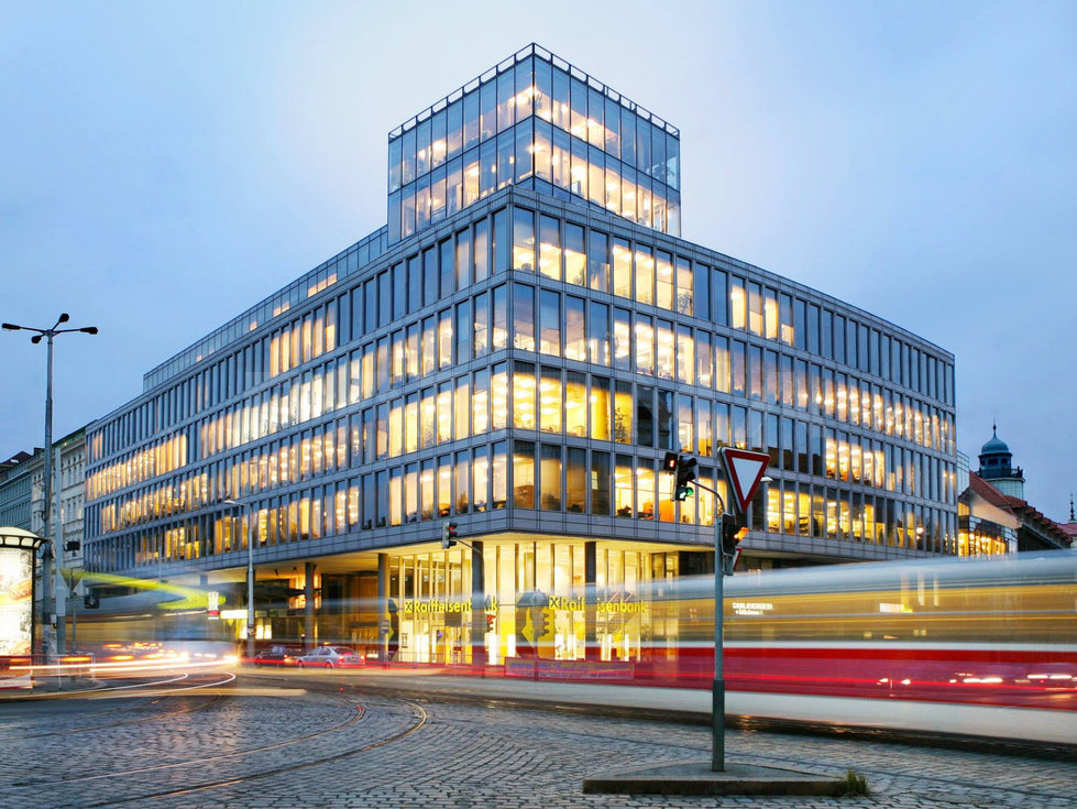 Pronájem kanceláře 285 m², Praha