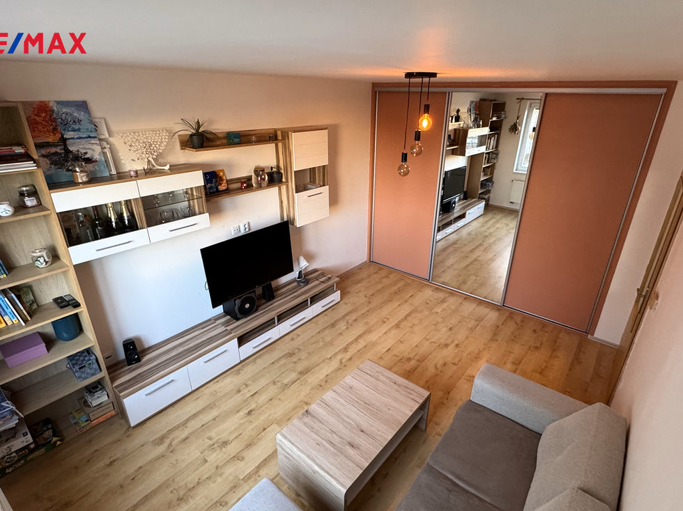 Prodej bytu 1+1 42 m², Pečky