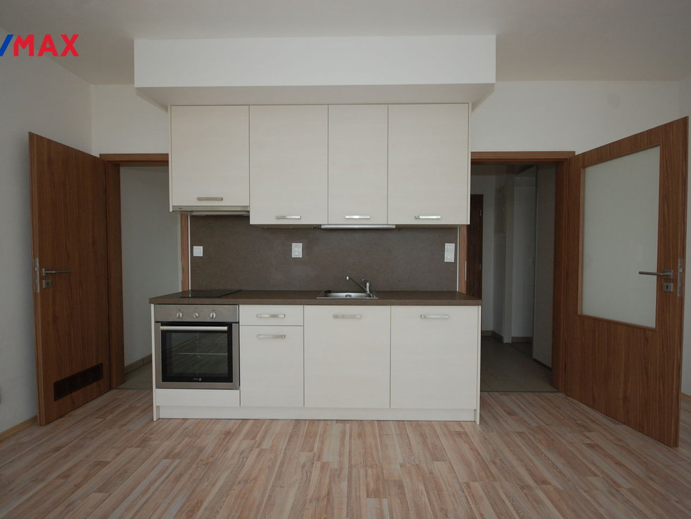 Pronájem bytu 1+kk, garsoniery 34 m², Velký Osek