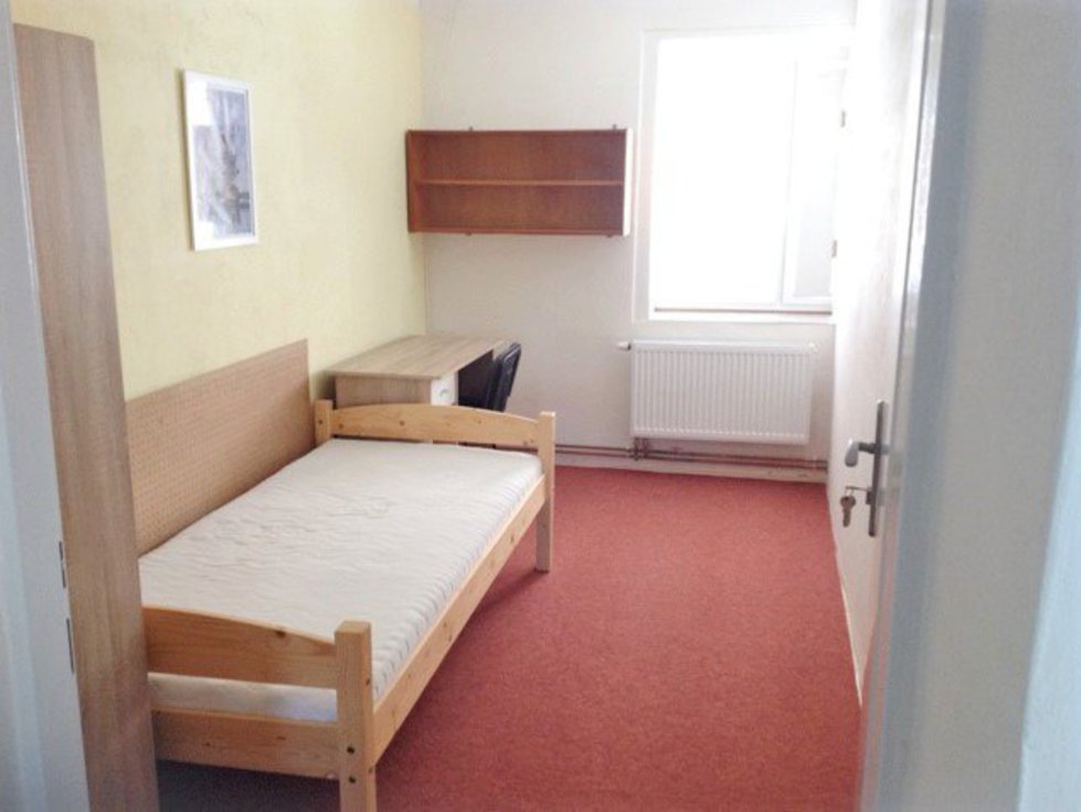 Pronájem podílu bytu 5+1 a více 160 m², Brno