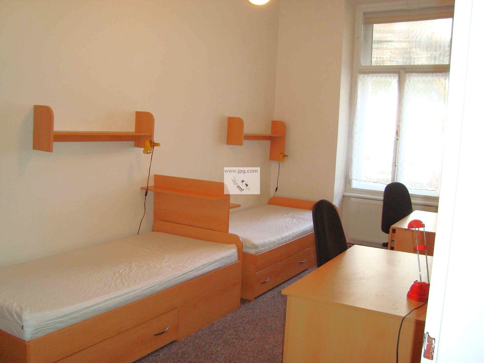 Pronájem podílu bytu 2+1 60 m², Brno