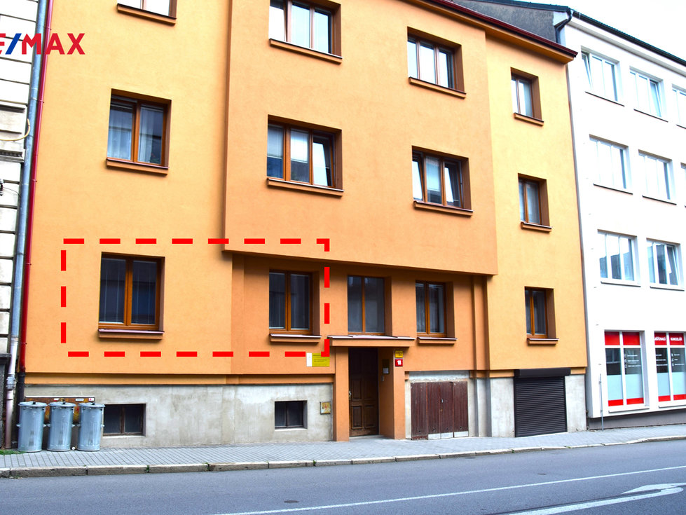 Dům