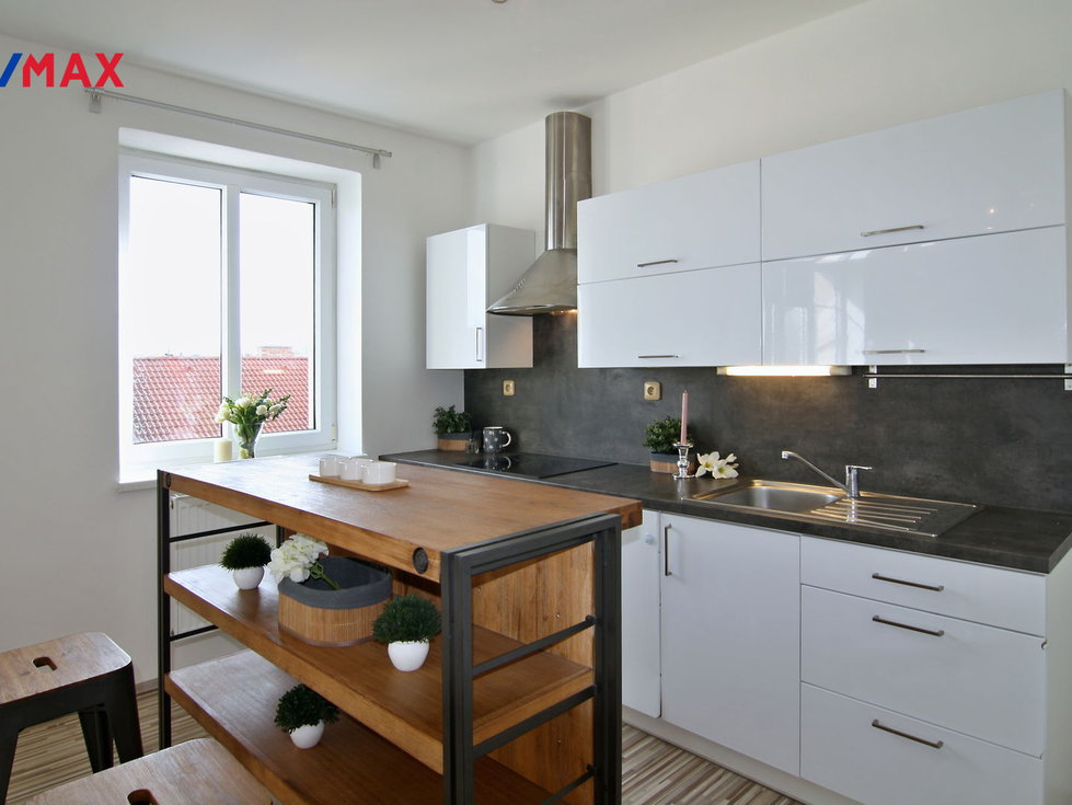 Pronájem bytu 3+kk 89 m², České Budějovice