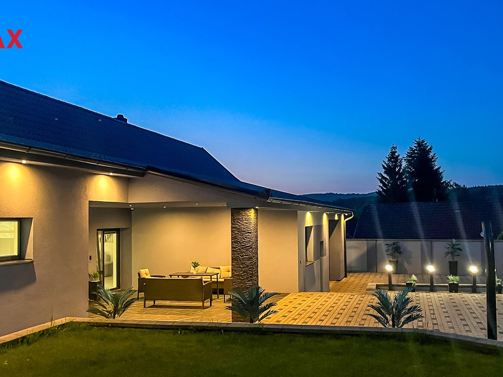 Prodej vily 171 m², Žďár