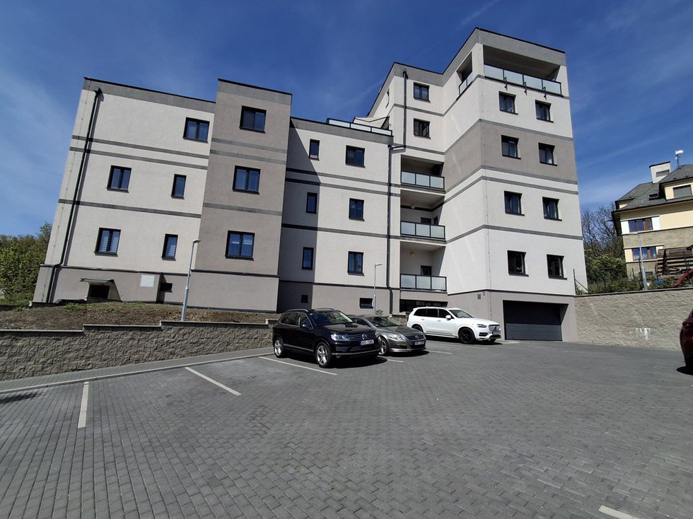 Prodej bytu 3+kk 69 m², Cheb