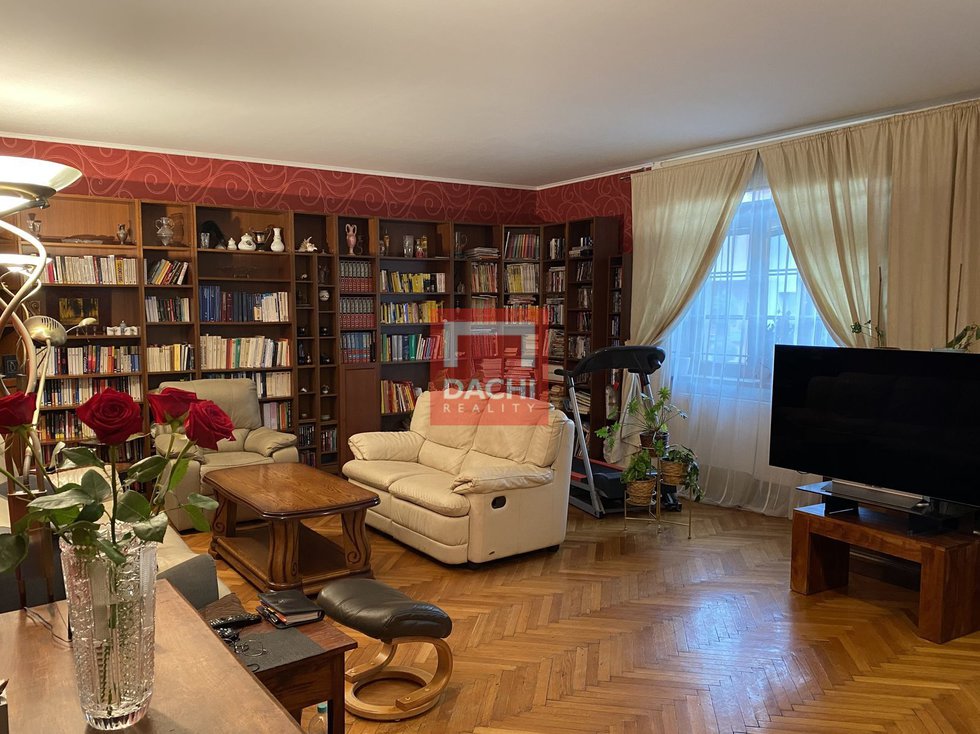 Prodej rodinného domu 280 m², Olomouc
