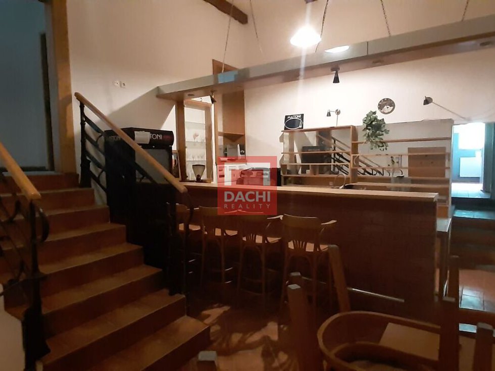 Pronájem restaurace 207 m², Bohuňovice