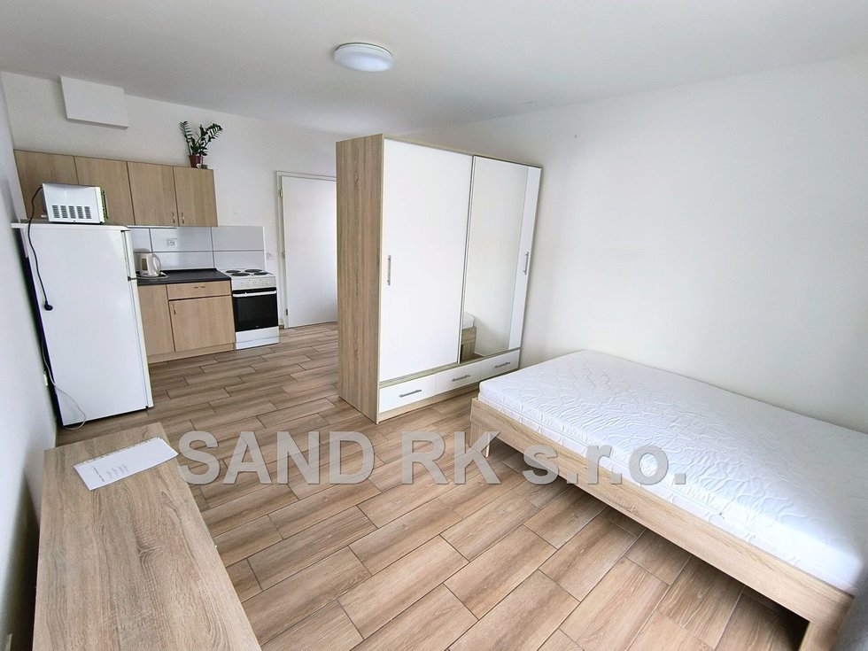 Pronájem bytu 1+kk, garsoniery 32 m², Blížejov