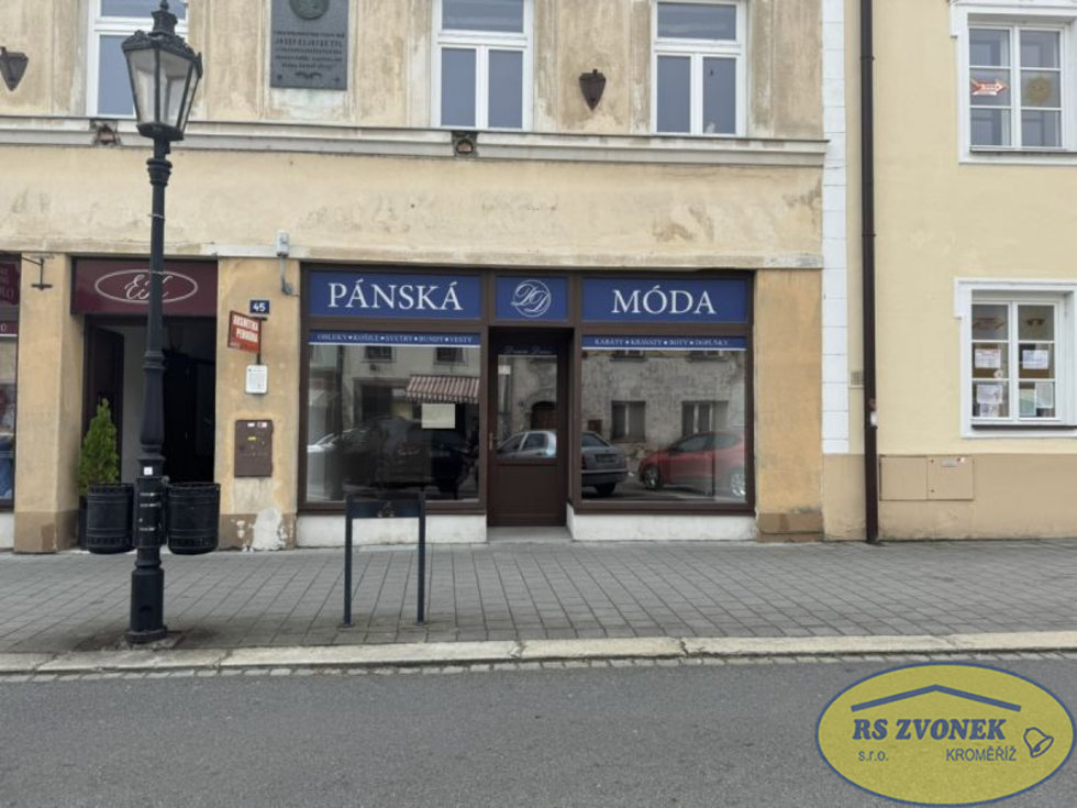 Pronájem nebytového prostoru, Riegrovo náměstí, Kroměříž