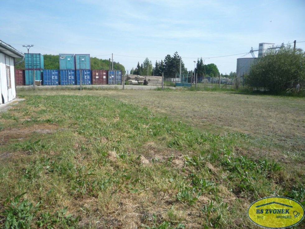Prodej komerčního pozemku 3105 m², Kroměříž