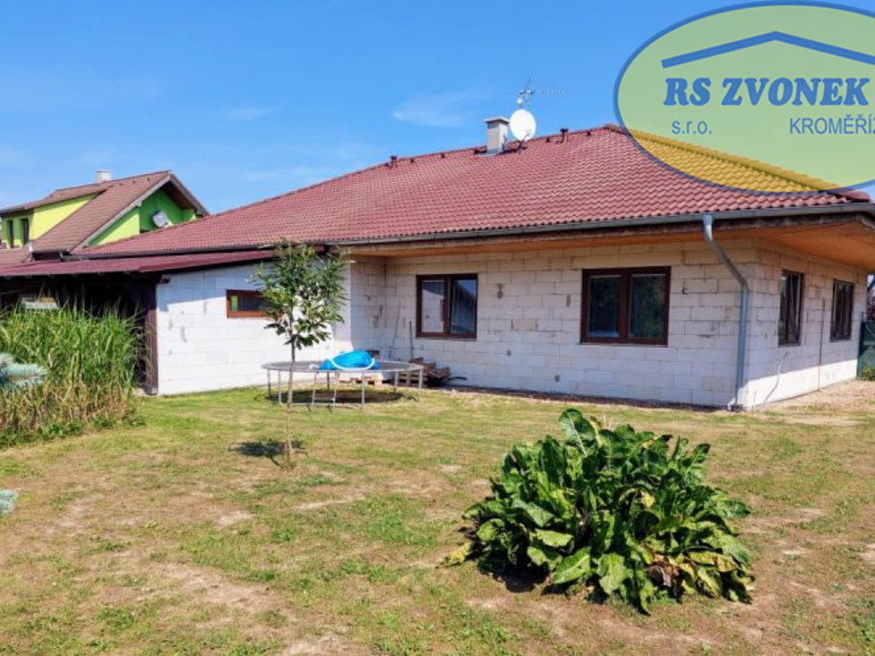 RD bungalov 4+KK , Lutopecny, okr. KM