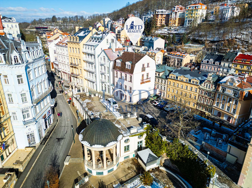 Prodej činžovního domu 261 m², Karlovy Vary