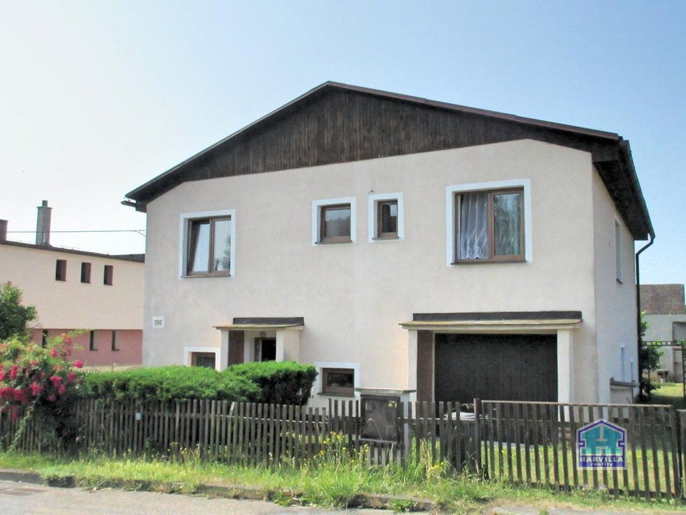 Prodej rodinného domu 180 m², Žihle