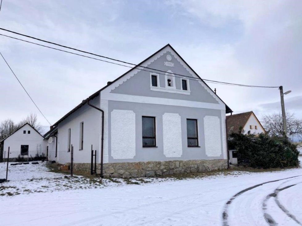 Prodej rodinného domu 160 m², Předslav