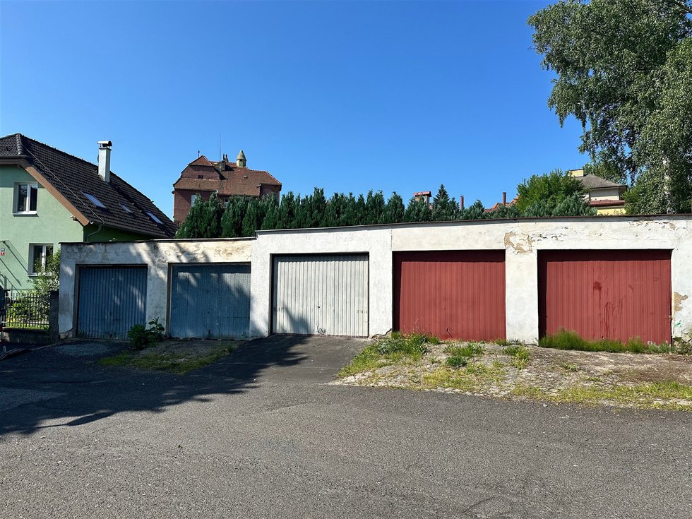 Prodej garáže 20 m², Děčín