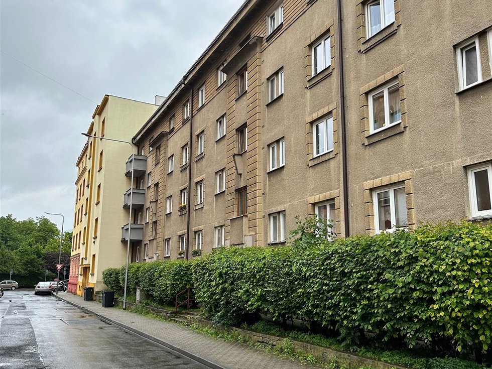 Pronájem bytu 2+1 57 m², Děčín