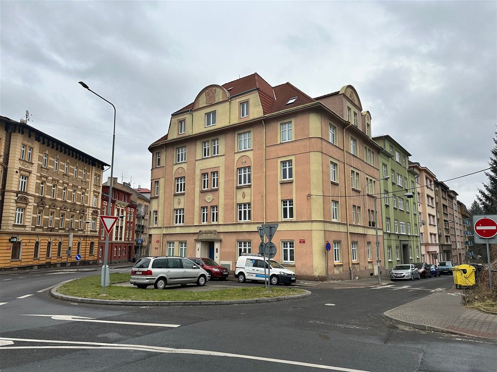 Pronájem bytu 2+1 65 m², Děčín