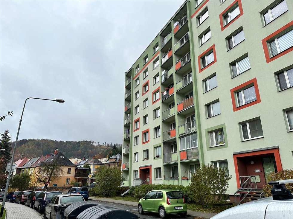 Prodej bytu 2+1 66 m², Děčín