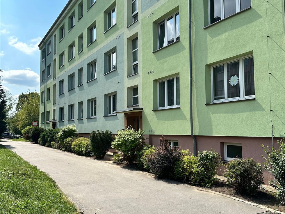 Pronájem bytu 1+1 33 m², Děčín