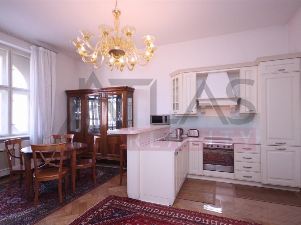 Pronájem bytu 3+kk 79 m², Praha