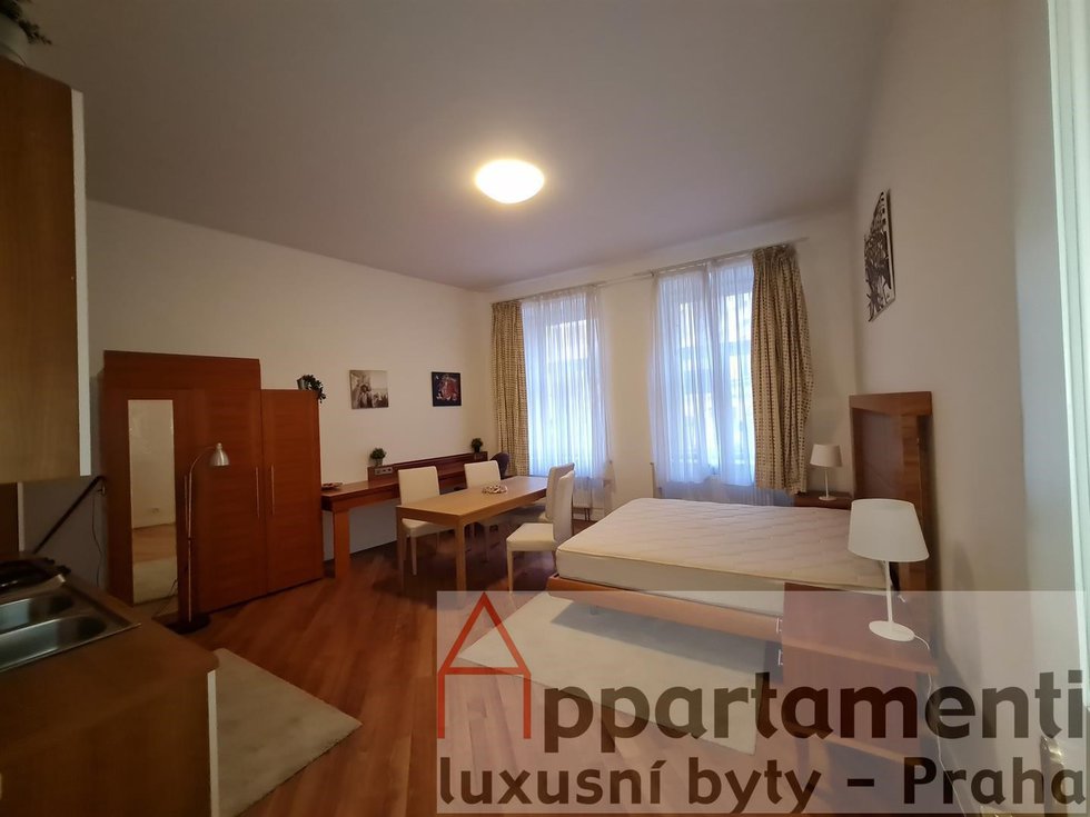 Prodej bytu 5+1 a více 177 m², Praha