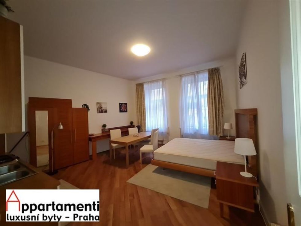 Prodej Ostatních komerčních prostor 170 m², Praha