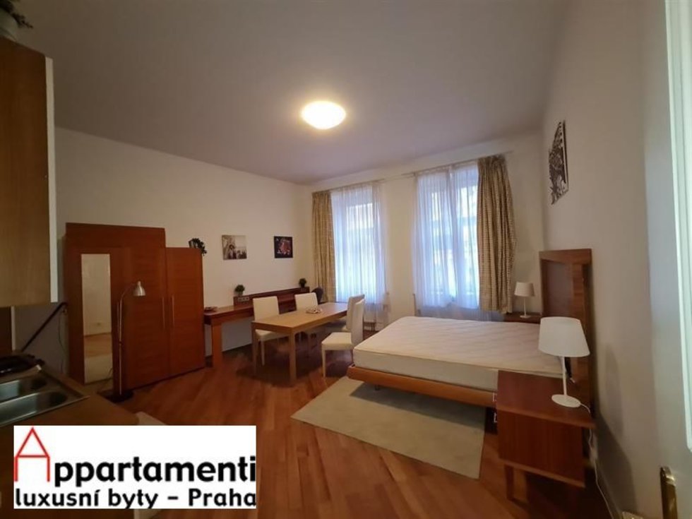 Prodej bytu 5+1 a více 177 m², Praha