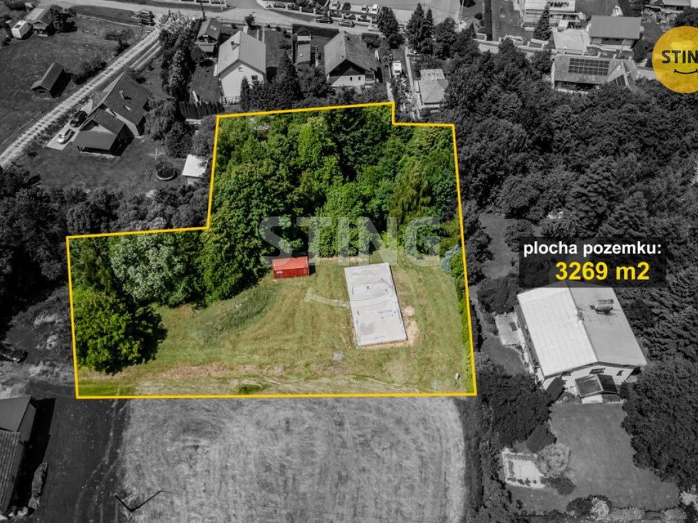 Prodej stavební parcely 3269 m², Hutisko-Solanec