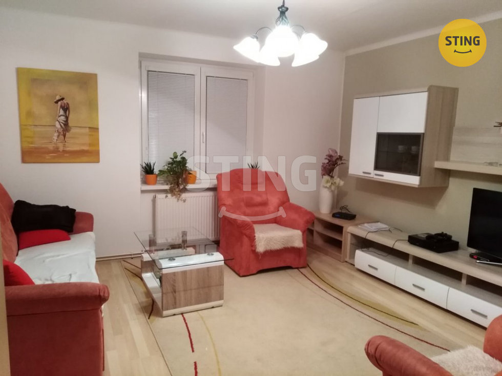 Pronájem bytu 2+1 70 m², Uherské Hradiště
