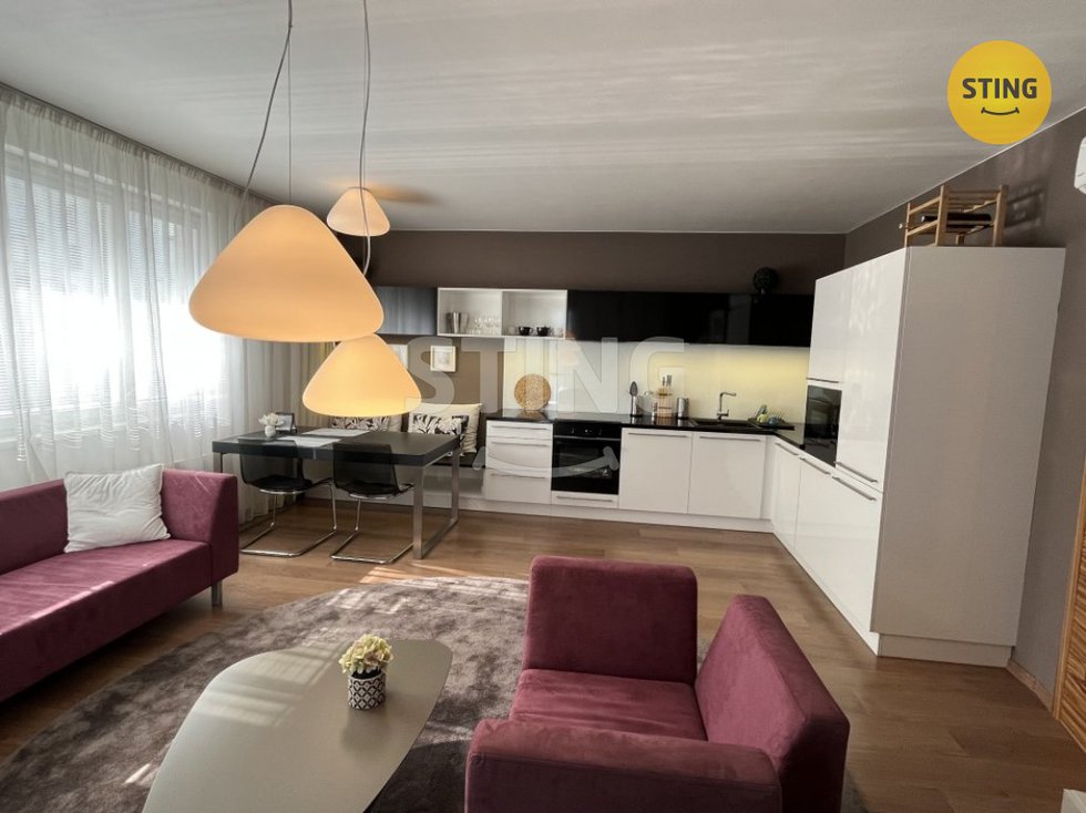 Pronájem bytu 3+kk 77 m², Ostrava