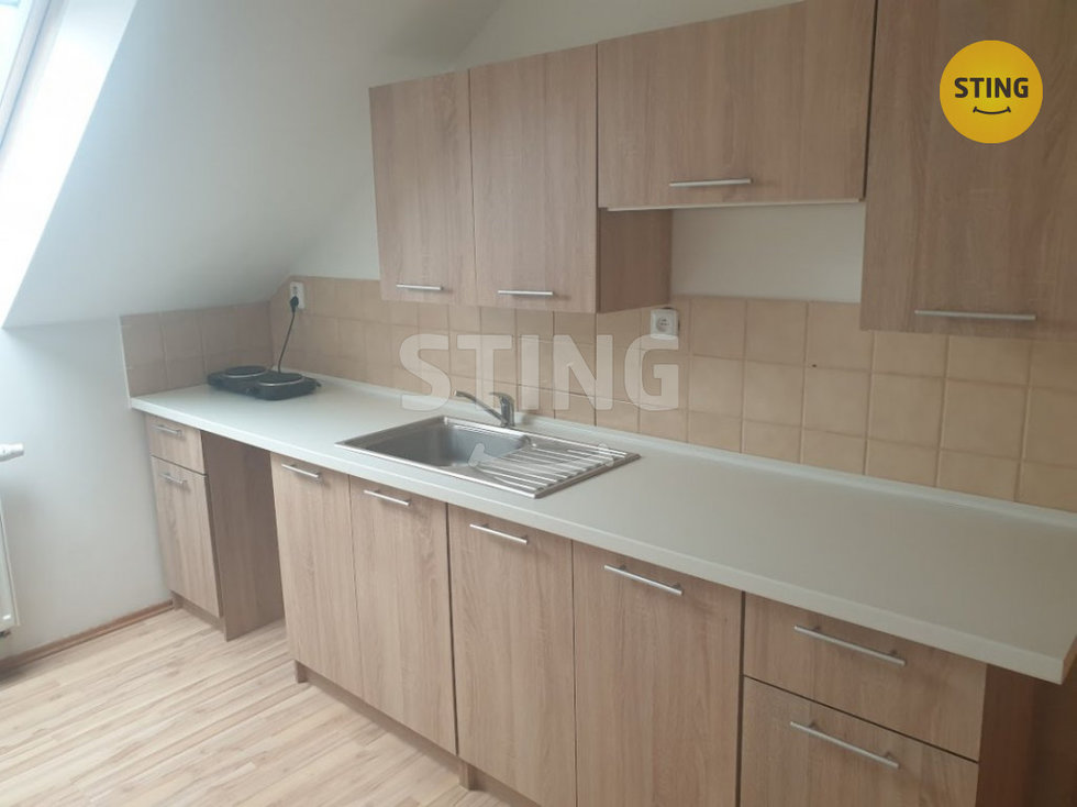 Pronájem bytu 2+1 60 m², Přerov