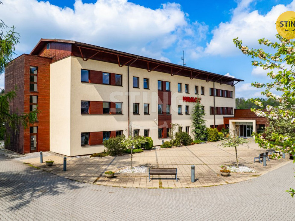 Prodej kanceláře 2388 m², Třinec