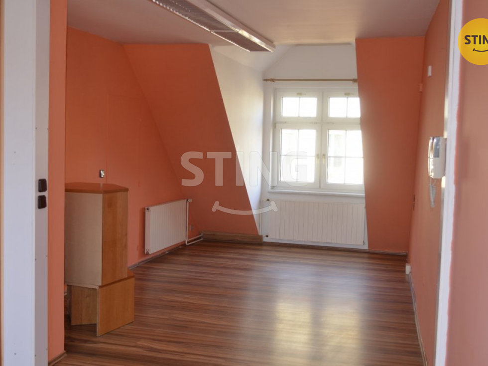 Pronájem kanceláře 30 m², Kyjov