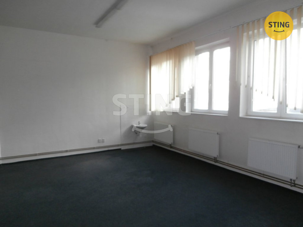 Pronájem kanceláře 35 m², Opava
