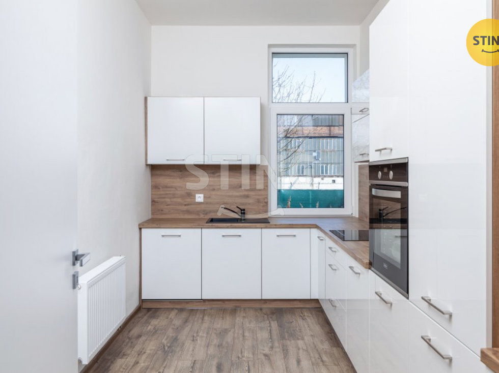 Pronájem bytu 2+1 71 m², Ostrava