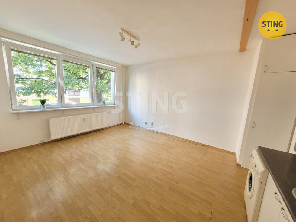 Pronájem bytu 1+kk, garsoniery 30 m², Opava