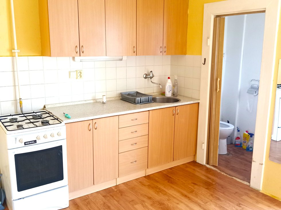 Pronájem bytu 2+1 33 m², Hradec Králové