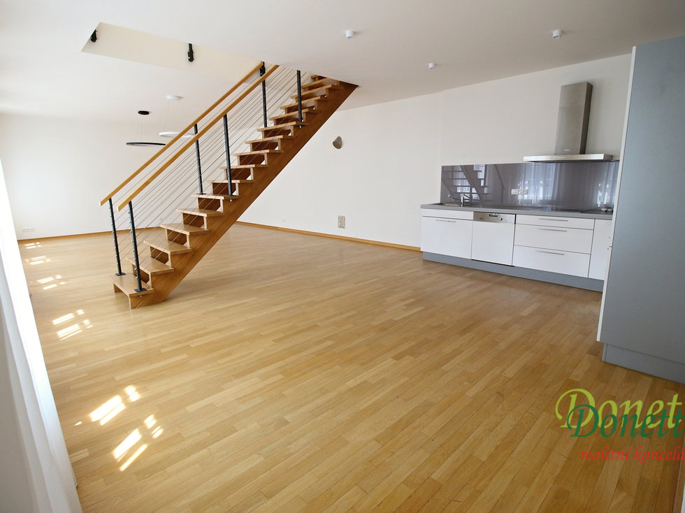 Pronájem bytu 3+kk 140 m², Praha