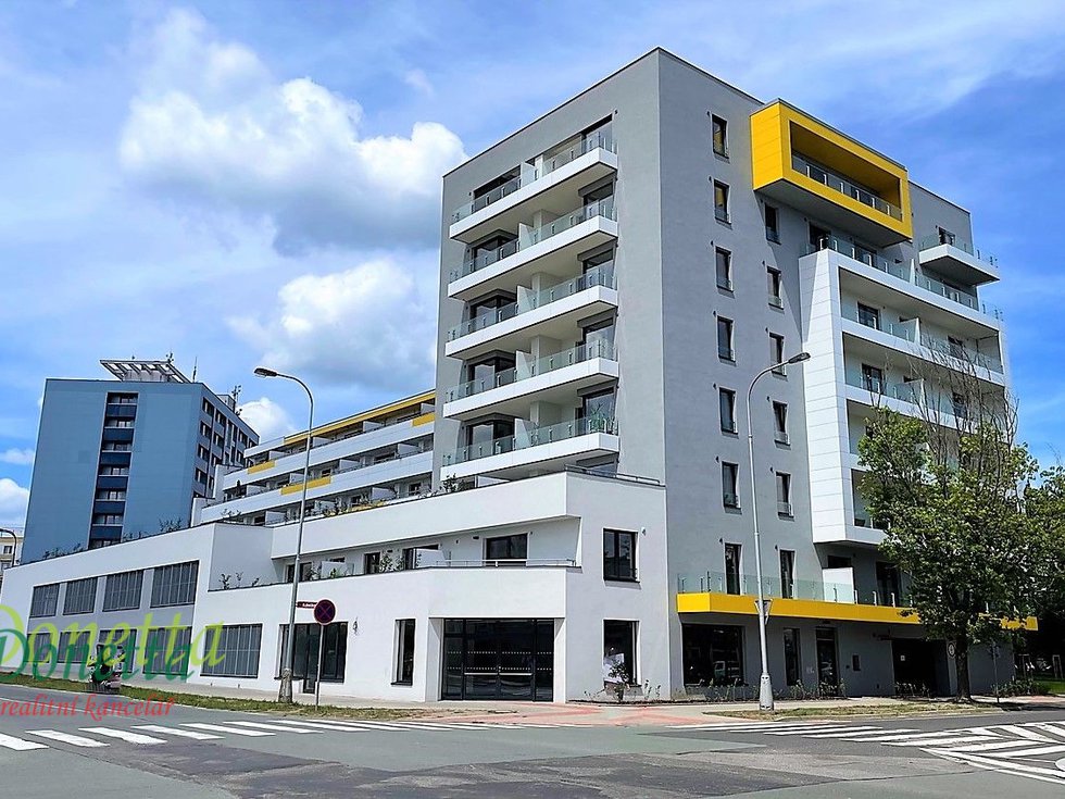 Pronájem bytu 2+kk 95 m², Hradec Králové
