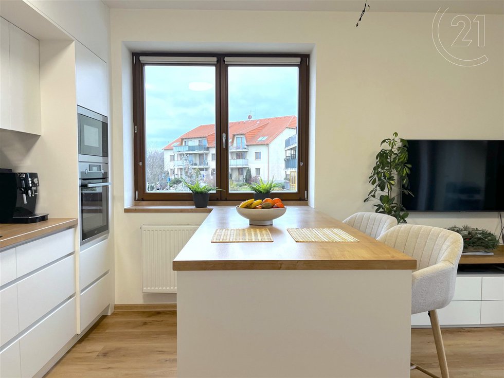 Pronájem bytu 3+kk 87 m², Blažovice