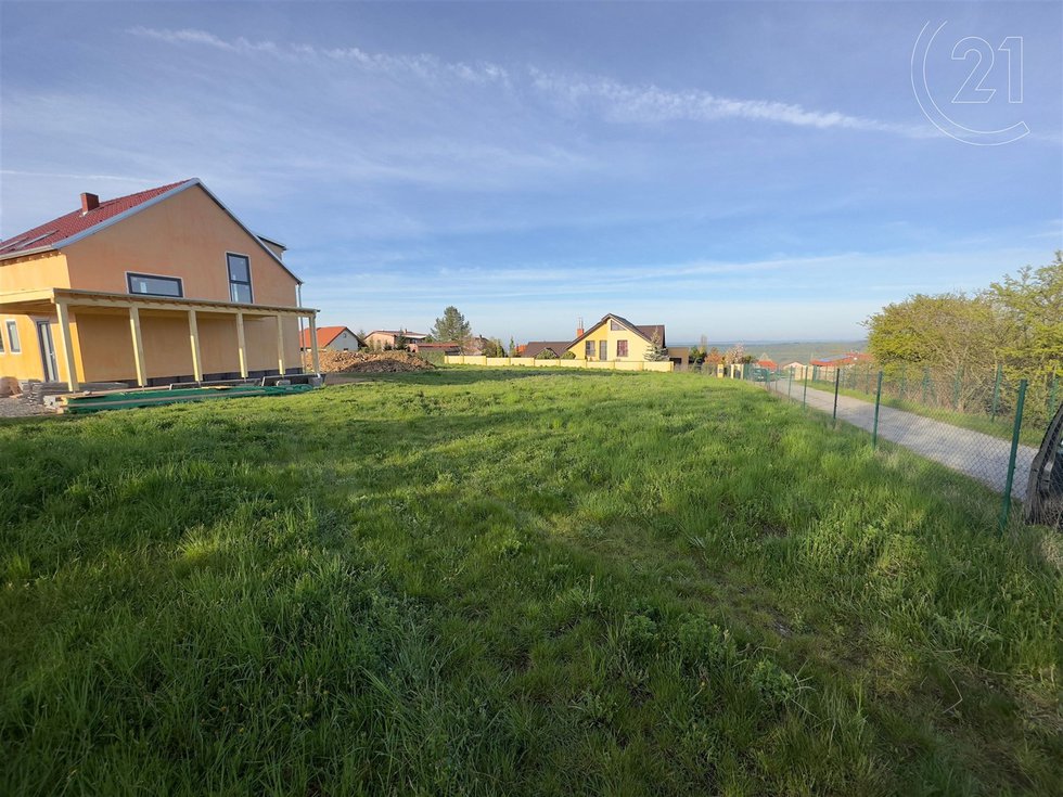 Prodej stavební parcely 849 m², Babice nad Svitavou