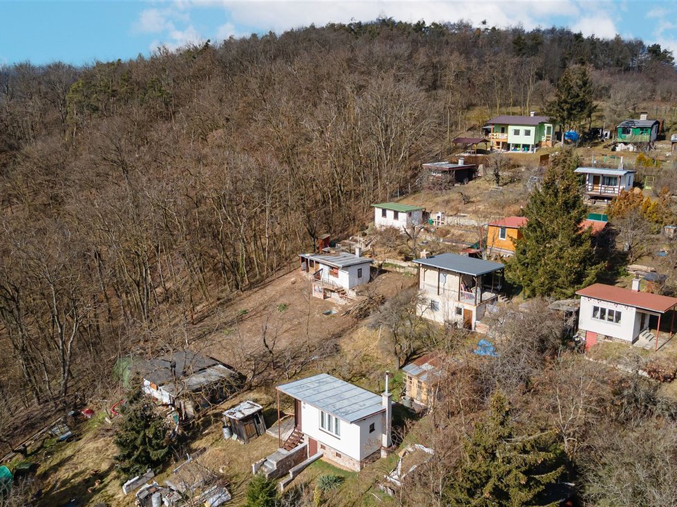 Prodej zahrady 400 m², Kuřim