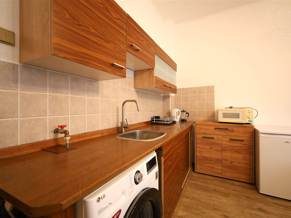 Pronájem bytu 1+kk, garsoniery 24 m², Brno
