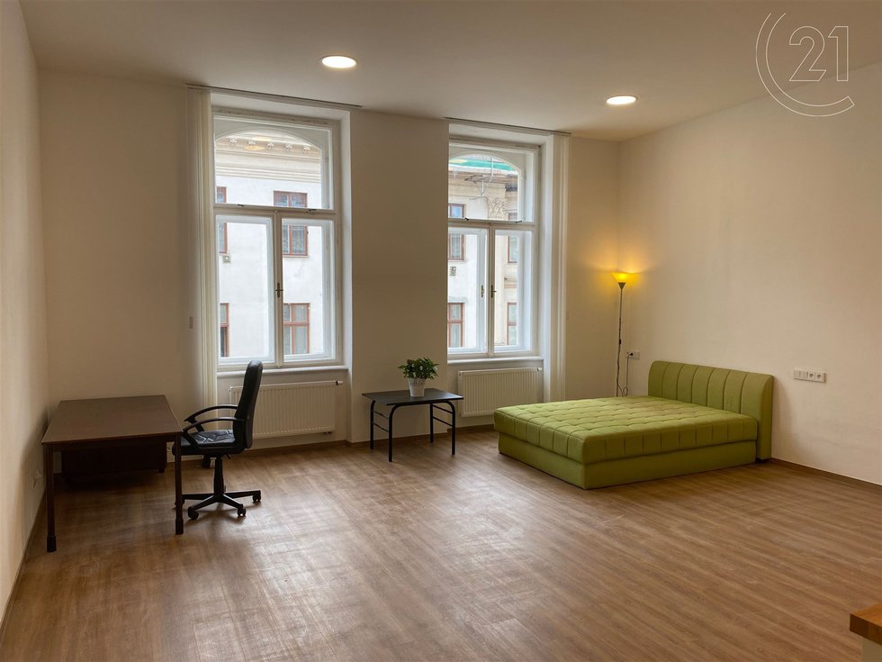 Pronájem bytu 1+kk, garsoniery 49 m², Brno