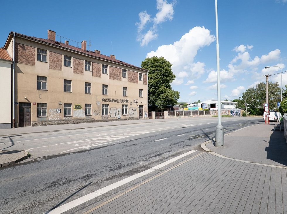 Prodej kanceláře 896 m², Praha