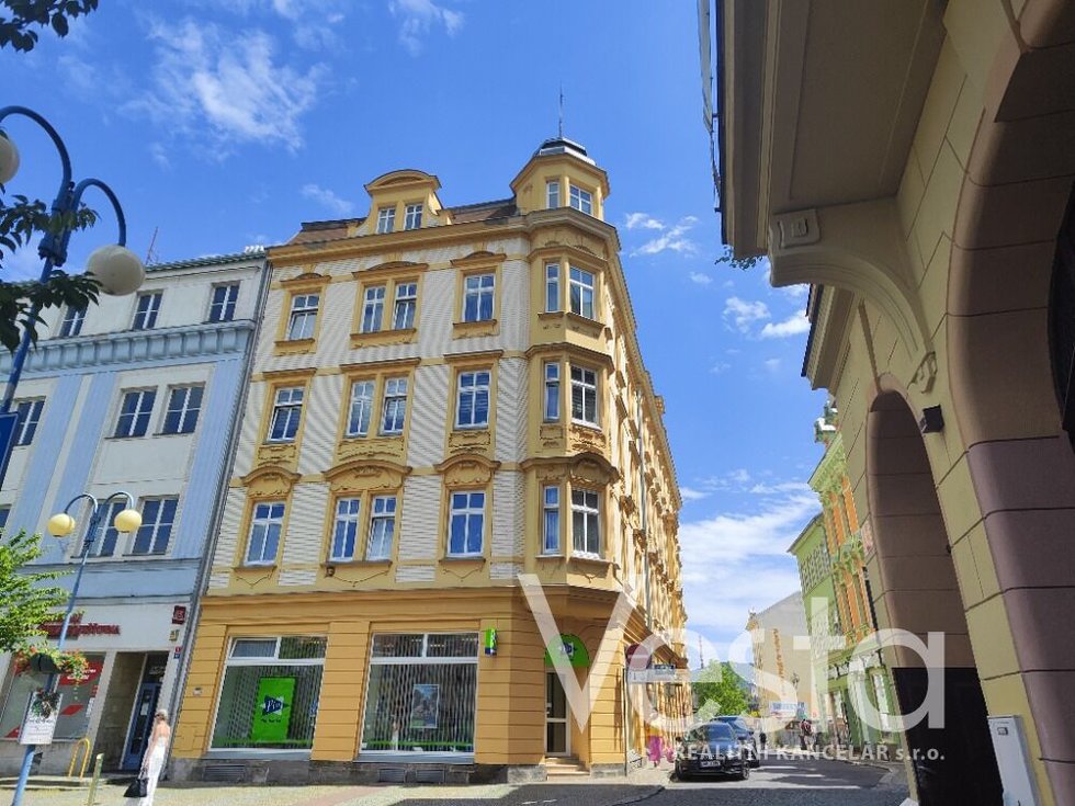 Pronájem bytu 2+1 80 m², Děčín