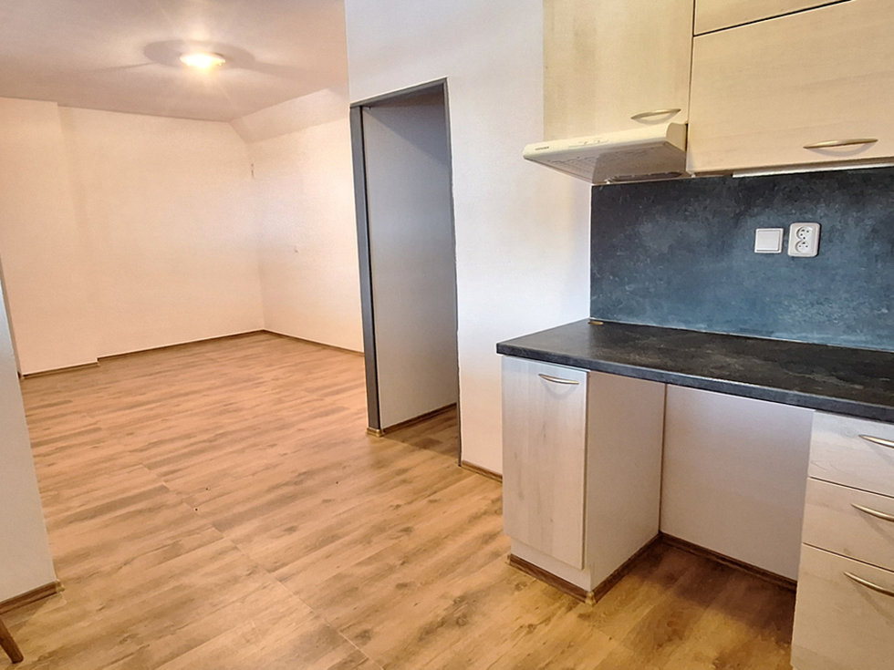 Pronájem bytu 1+kk, garsoniery 28 m², Jedovnice