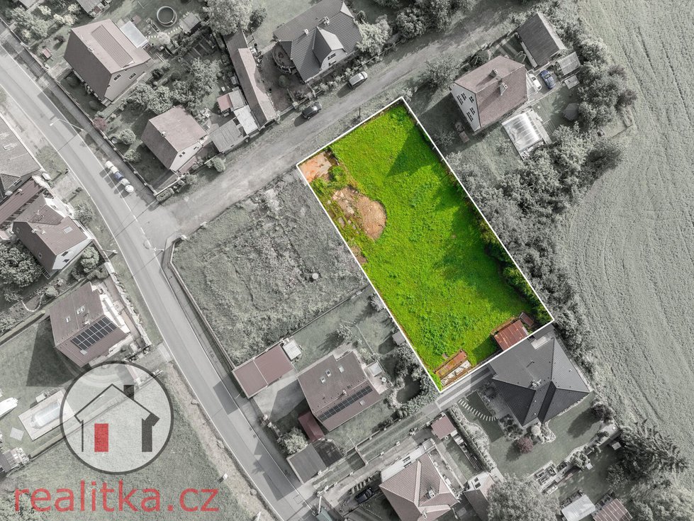 Prodej stavební parcely 682 m², Lochovice