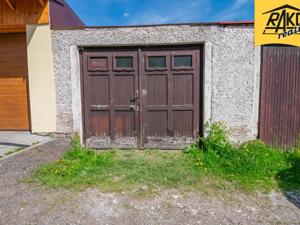 Prodej garáže 17 m², Černý Důl